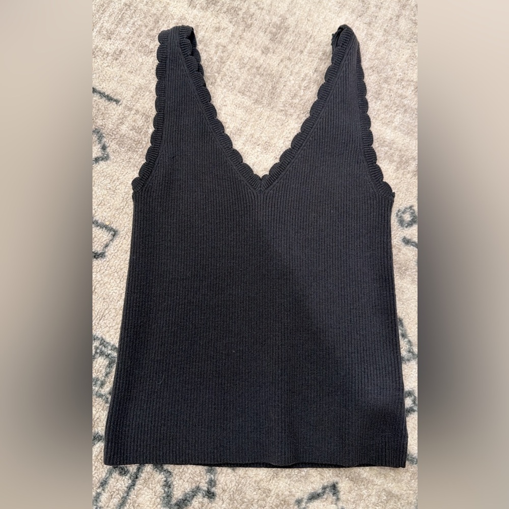 Aerie tank